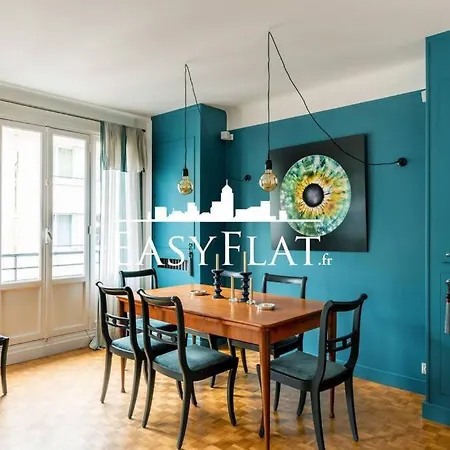3- Bedroom Near Seine River, 16, By Easyflat Paris